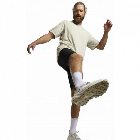 Фото Чоловічі шорти Jack Wolfskin PRELIGHT STRIDE SHORTS M A63784_6000 - зображення 3