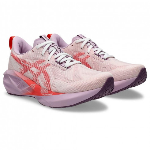 Фото Жіночі бігові кросівки Asics NOVABLAST 5 1012B765-101 - зображення 2