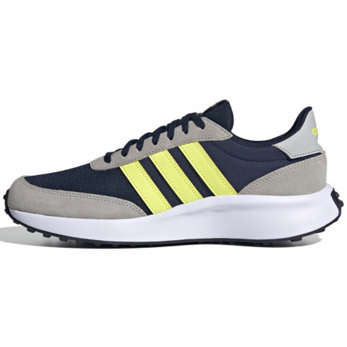 Чоловічі демісезонні кросівки Adidas RUN 70s IG1184 - зображення 4 Фото Чоловічі демісезонні кросівки Adidas RUN 70s IG1184 - зображення 4