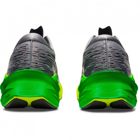 Фото Чоловічі бігові кросівки ASICS NOVABLAST 3 1011B458-021 - зображення 7