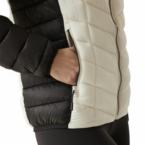 Жіночій пуховик cинтетичний Regatta Women Hooded Dalent RWN305-09K - зображення 3 Фото Жіночій пуховик cинтетичний Regatta Women Hooded Dalent RWN305-09K - зображення 3