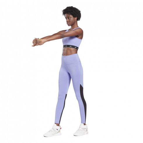 Фото Жіночий кроп-топ Reebok Beyond the Sweat GP2332 - зображення 2