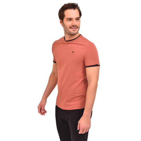 Чоловіча футболка Bilcee TB18MA07S2374-2307 - зображення 2 Фото Чоловіча футболка Bilcee TB18MA07S2374-2307 - зображення 2