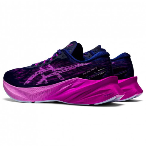 Фото Жіночі бігові кросівки Asics NOVABLAST 3 1012B288-401 - зображення 4