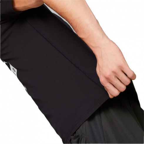 Фото Футболка чоловіча PUMA GRAPHIC TEE ENGINEERED 52324201 - зображення 4