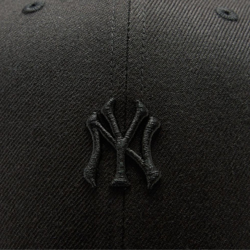 Кепка 47 Brand DP NEW YORK YANKEES BASE RUNNE B-BRMDP17WBP-BKA - зображення 2 Фото Кепка 47 Brand DP NEW YORK YANKEES BASE RUNNE B-BRMDP17WBP-BKA - зображення 2