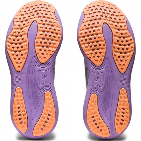 Фото Жіночі бігові кросівки Asics GEL-NIMBUS 25 1012B356-021 - зображення 4