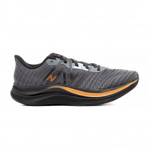 Чоловічі кросівки New Balance FuelCell Propel v4 MFCPRGA4