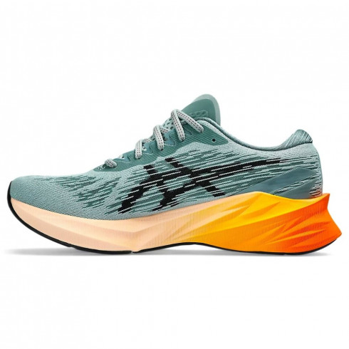 Фото Чоловічі бігові кросівки Asics NOVABLAST 3 1011B458-404 - зображення 2