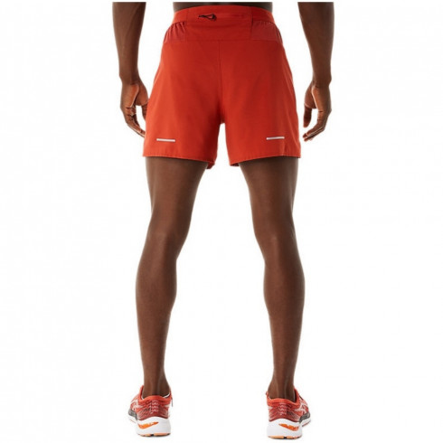 Чоловічі спортивні шорти Asics ROAD 5IN SHORT 2011C391-600 - зображення 3 Фото Чоловічі спортивні шорти Asics ROAD 5IN SHORT 2011C391-600 - зображення 3