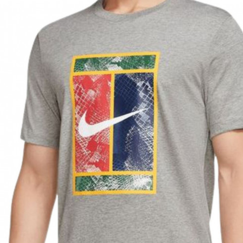 Чоловіча футболка Nike M NKCT TEE HERITAGE DZ2637-063 - зображення 2 Фото Чоловіча футболка Nike M NKCT TEE HERITAGE DZ2637-063 - зображення 2