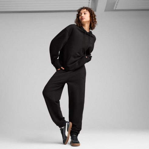 Жіночі штани Puma HER Comfort High-Waist Sweatpants 685667-01 - зображення 4 Фото Жіночі штани Puma HER Comfort High-Waist Sweatpants 685667-01 - зображення 4