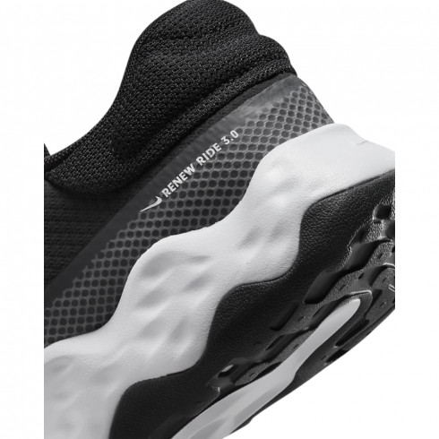 Фото Жіночі бігові кросівки NIKE RENEW RIDE 3 DC8184-001 - зображення 5