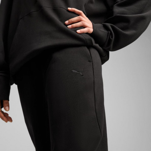 Жіночі штани Puma HER Comfort High-Waist Sweatpants 685667-01 - зображення 6 Фото Жіночі штани Puma HER Comfort High-Waist Sweatpants 685667-01 - зображення 6