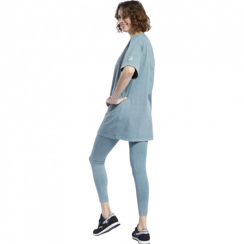 Сукня Reebok NATURAL DYE H13282 - зображення 2 Фото Сукня Reebok NATURAL DYE H13282 - зображення 2