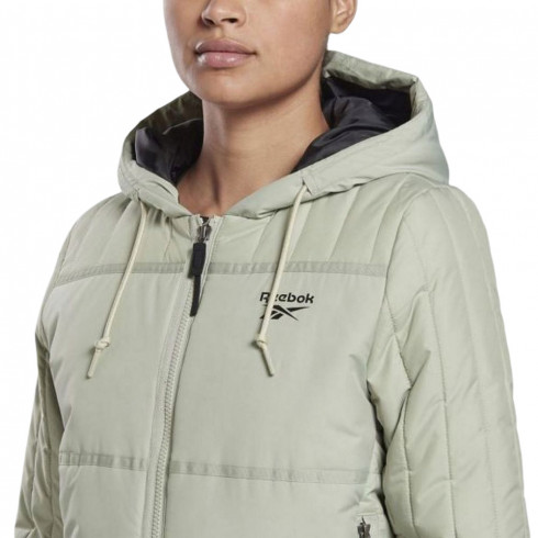 Жіноча куртка Reebok OUTERWEAR CORE FU1678 - зображення 2 Фото Жіноча куртка Reebok OUTERWEAR CORE FU1678 - зображення 2
