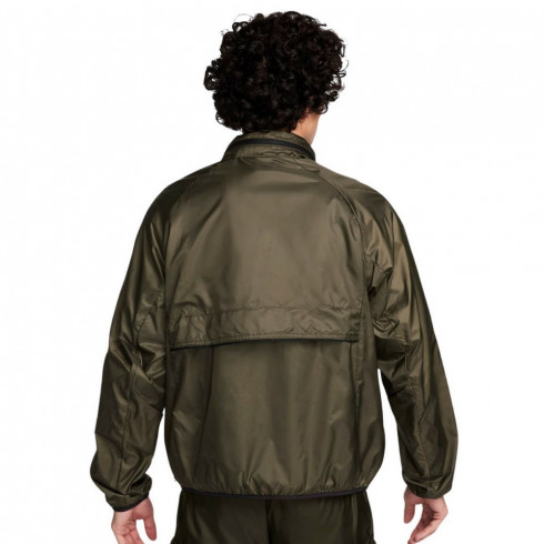 Фото Чоловіча куртка Nike Sportswear Tech Woven FB7903-325 - зображення 4