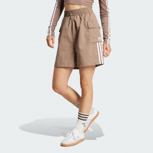 Жіночі шорти Adidas Adicolor Cargo Originals JC8132 - зображення 4 Фото Жіночі шорти Adidas Adicolor Cargo Originals JC8132 - зображення 4
