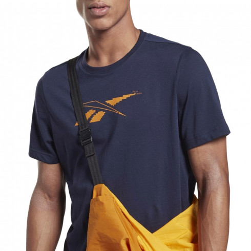 Фото Чоловіча куртка Reebok ROAD TRIP WOVEN PACKABLE GS9216 - зображення 4